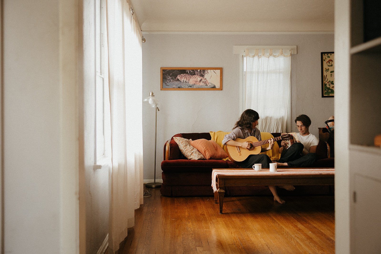 At Home in Los Angeles (Documentary Style Engagement Session) - Lensy ...