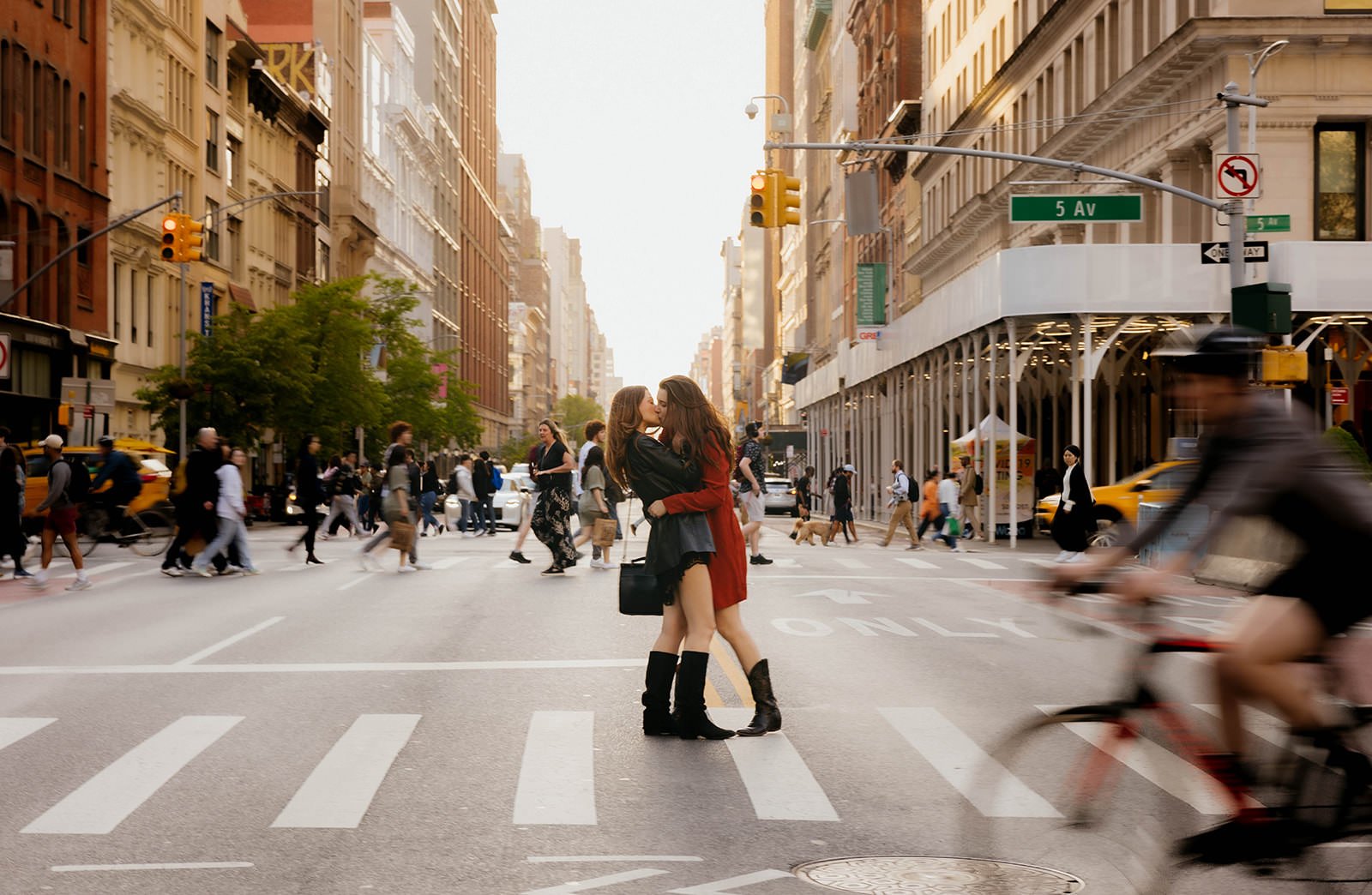 Lesbian engagement session in manhattan NYC